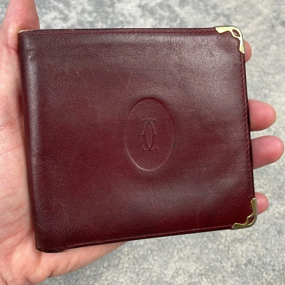 Cartier Paris Designer Bifold Wallet Burgundy Maroon Leather Bill Holder